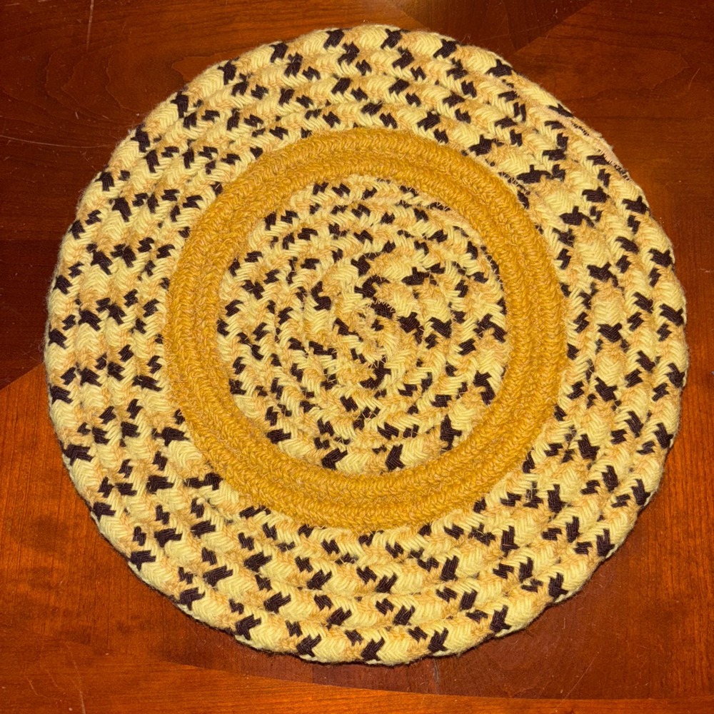 Braided‎ Round Placemats | Set of 5 | Yellow Brown | Kitchen Table Decor
